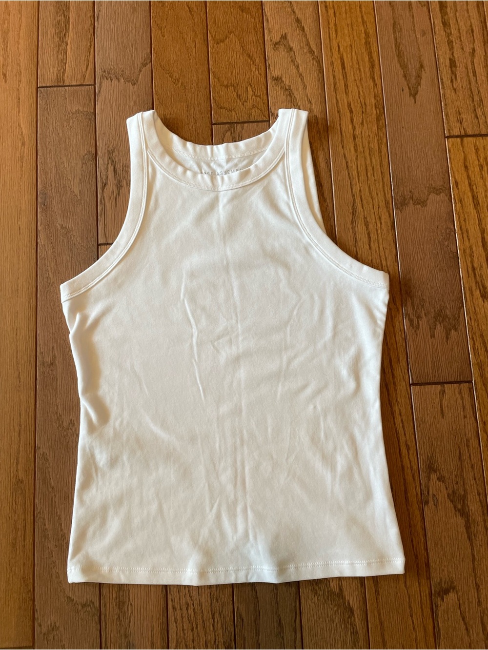 Free Assembly Women’s White High Neck Cutaway Tank Top